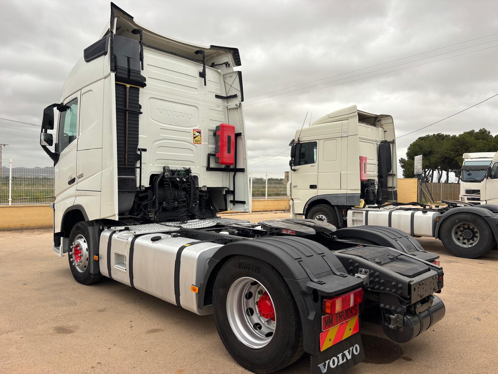 
								Cabeza tractora Volvo FH13 500 4×2 Diesel Euro 6 usada full									