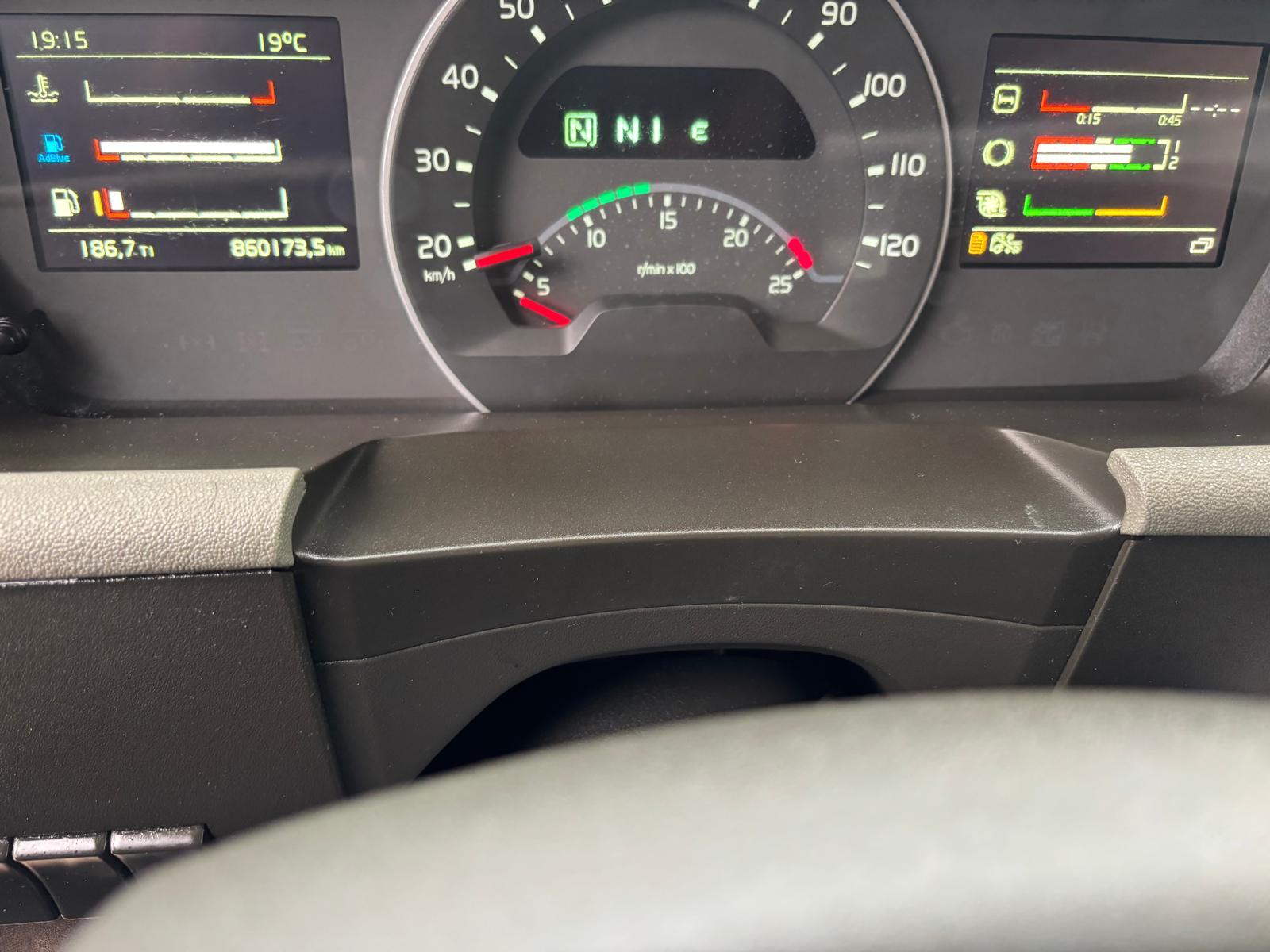 
								Cabeza tractora Volvo FH13 500 4×2 Diesel Euro 6 usada full									