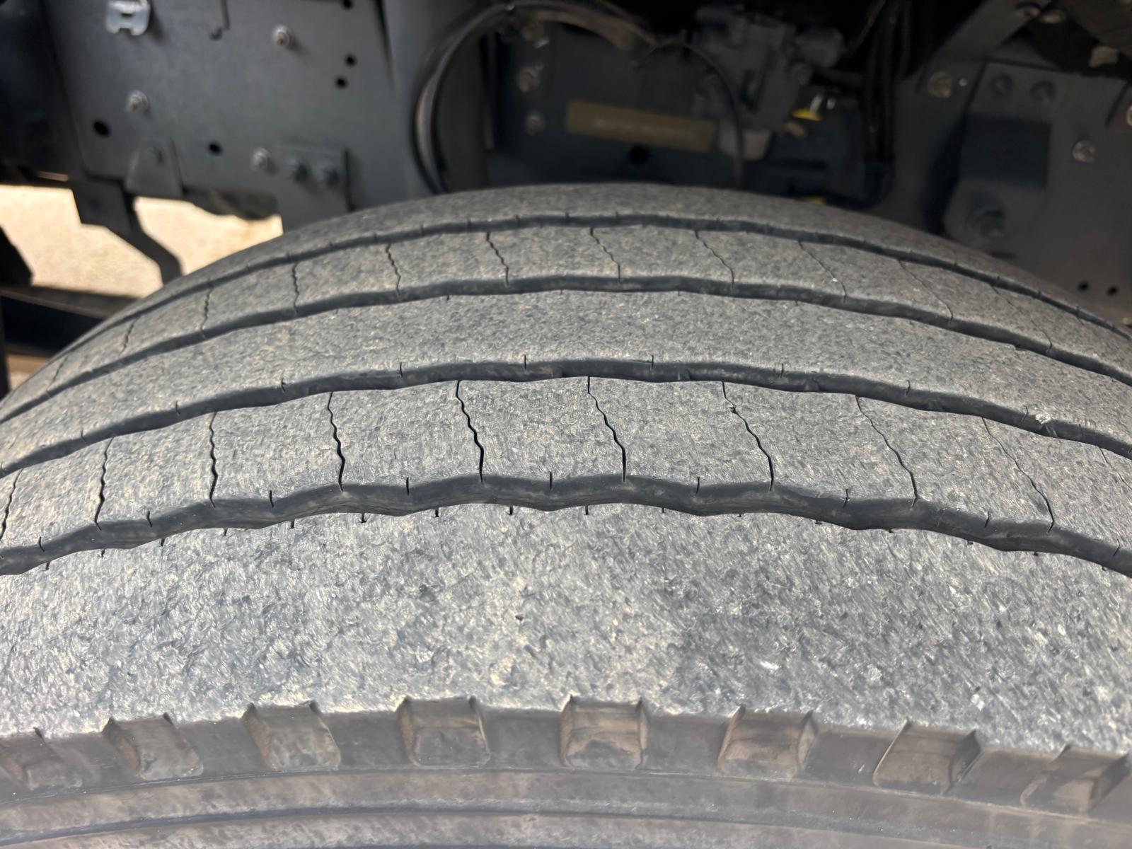 
								Cabeza tractora DAF CF FT 450 4×2 Diesel Euro 6 usada full									