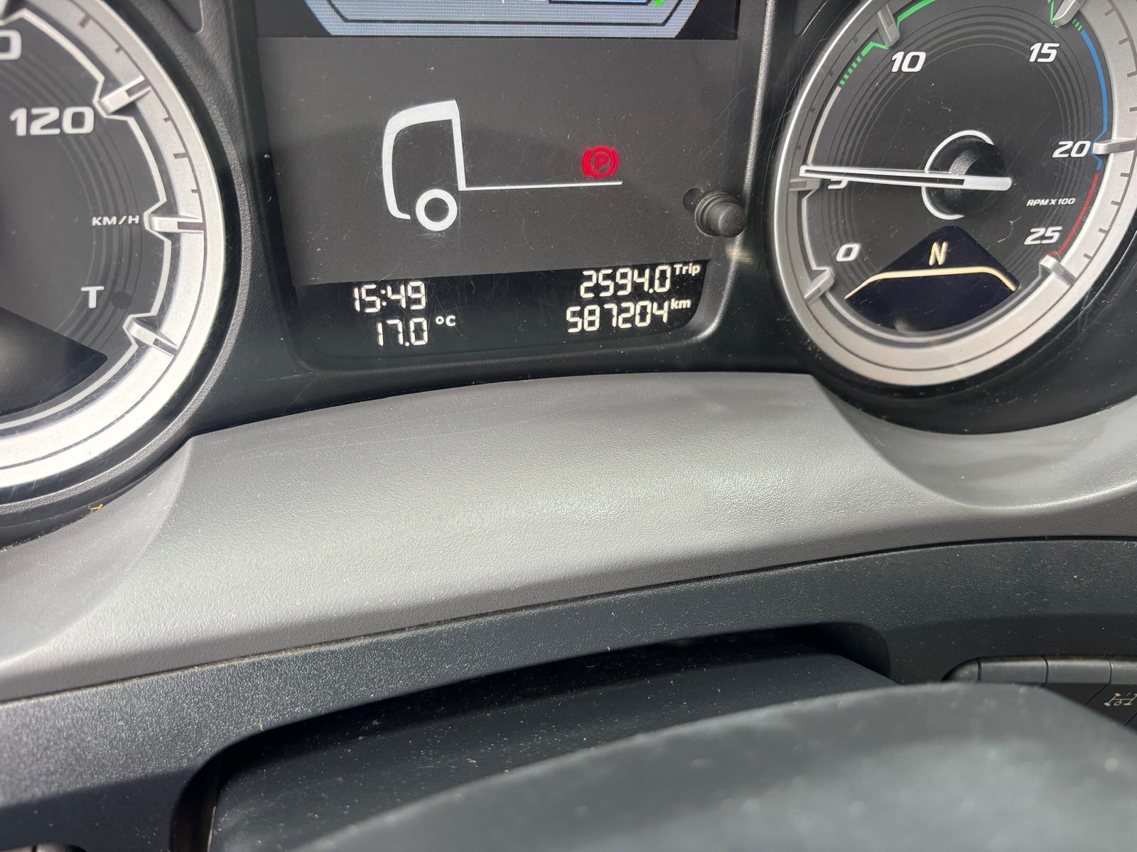 
								Cabeza tractora DAF CF FT 450 4×2 Diesel Euro 6 usada full									