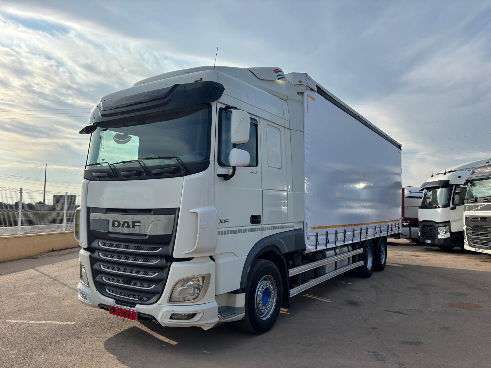 
								Camión tautliner (lonas correderas) DAF XF FT 480 6×2 Diesel Euro 6 usado full									