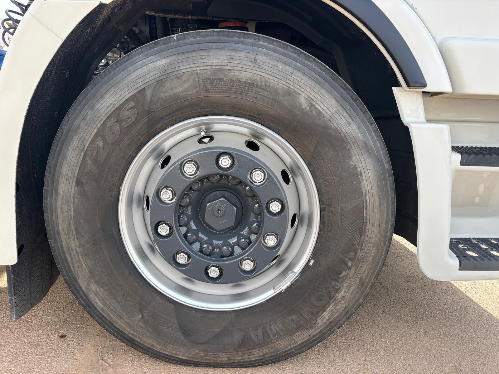 
								Cabeza tractora Iveco Stralis 510 4×2 Diesel Euro 6 Sistema hidráulico usada full									