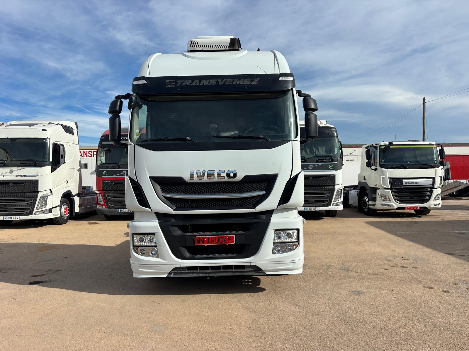 
								Cabeza tractora Iveco Stralis 510 4×2 Diesel Euro 6 Sistema hidráulico usada full									