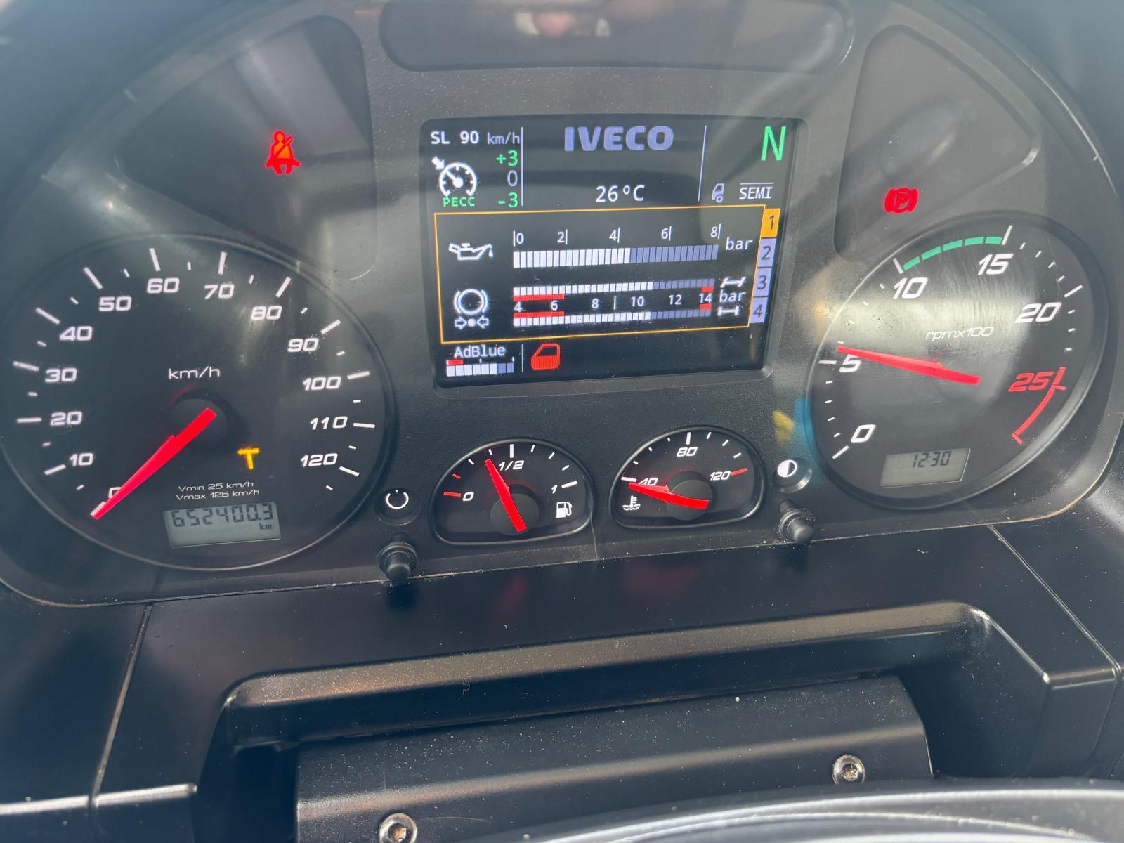 
								Cabeza tractora Iveco Stralis 510 4×2 Diesel Euro 6 Sistema hidráulico usada full									